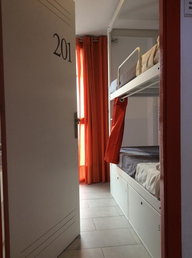 Hostelscat Barcelona Zewnętrze zdjęcie